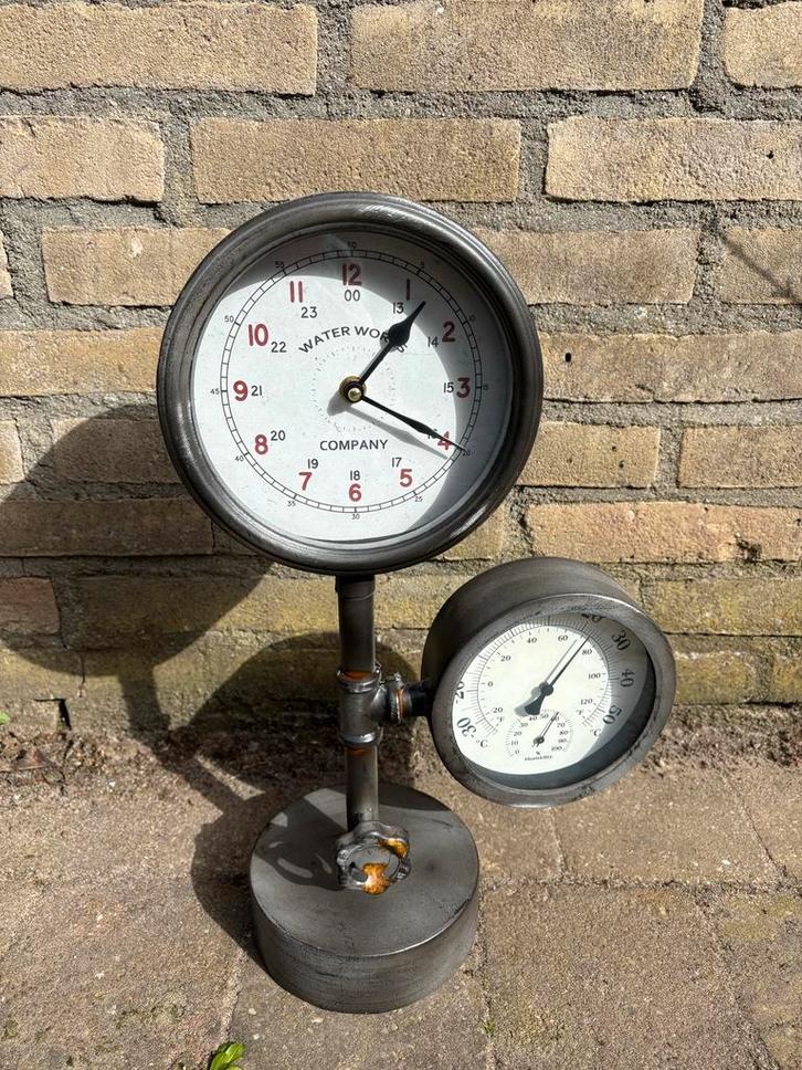 Waterworks Klok - Vintage Industriële Stijl, Antiek en Kunst, Antiek | Klokken, Ophalen