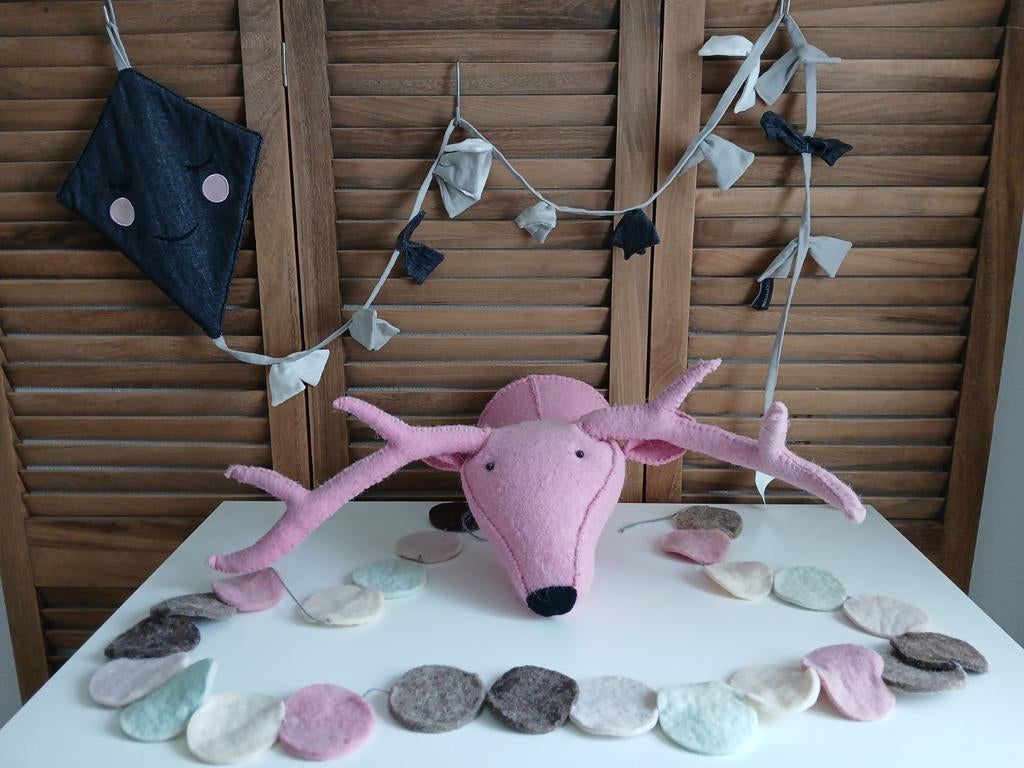 Deco vlieger , Kidsdepot dierenkop en vilten slinger, Ophalen of Verzenden, Wanddecoratie