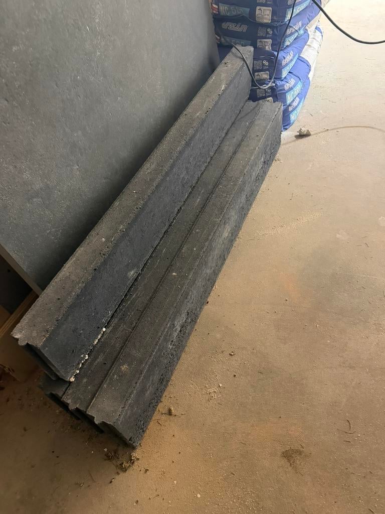 4 nieuwe bandjes tuin (15 cm hoog en 1 meter lang), Tuin en Terras, Bielzen en Borders, Ophalen, Zo goed als nieuw, Minder dan 100 cm