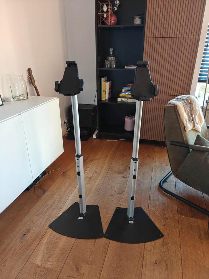 Tablet vloerstandaard/ vloerstatief x 2, Audio, Tv en Foto, Professionele Audio-, Tv- en Video-apparatuur, Zo goed als nieuw, Tv en Weergevers