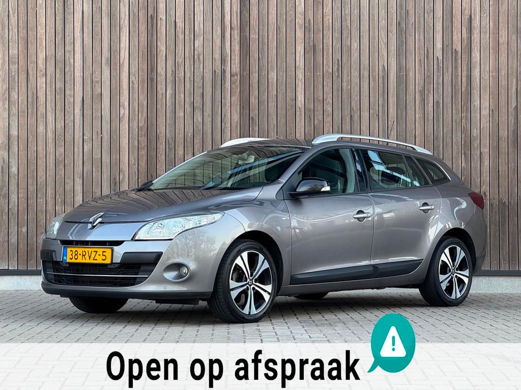 Renault Mégane Estate 1.4 TCe Bose, Auto's, Renault, Voorwielaandrijving, Euro 5, Gebruikt, Zwart