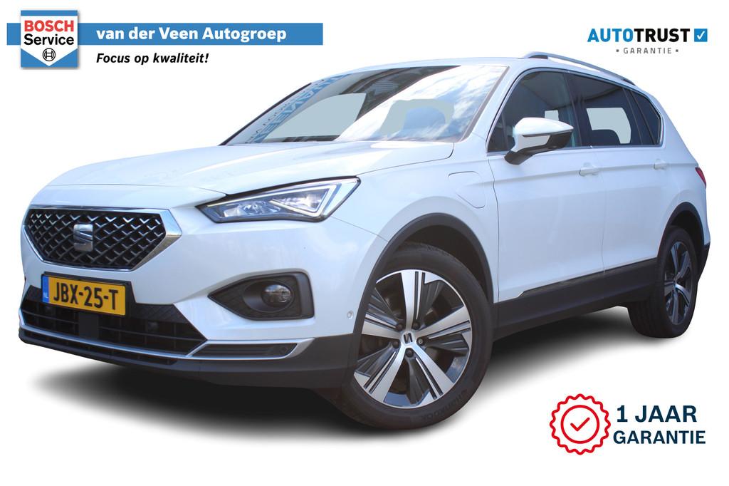 SEAT Tarraco 1.4 TSI e-Hybrid PHEV Xperience Business Intens, Auto's, Seat, 4 cilinders, Met garantie (alle), Alcantara, Wit