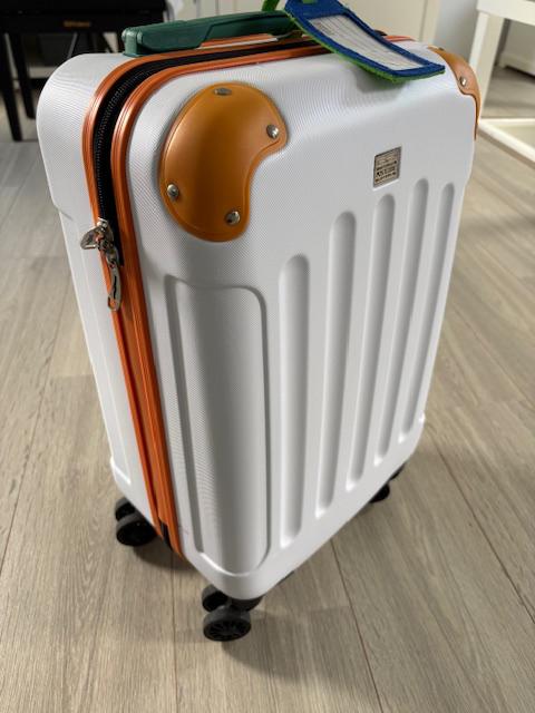 Nieuwe handbagage koffertje, Sieraden, Tassen en Uiterlijk, Koffers, 50 tot 60 cm, Hard kunststof, Nieuw, Minder dan 35 cm