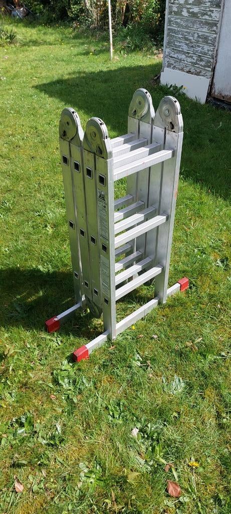 Opvouwbare alu ladder., Ophalen, Zo goed als nieuw, 2 tot 4 meter