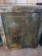 Mooie oude Martens kluis met originele lak, Ophalen, Gebruikt