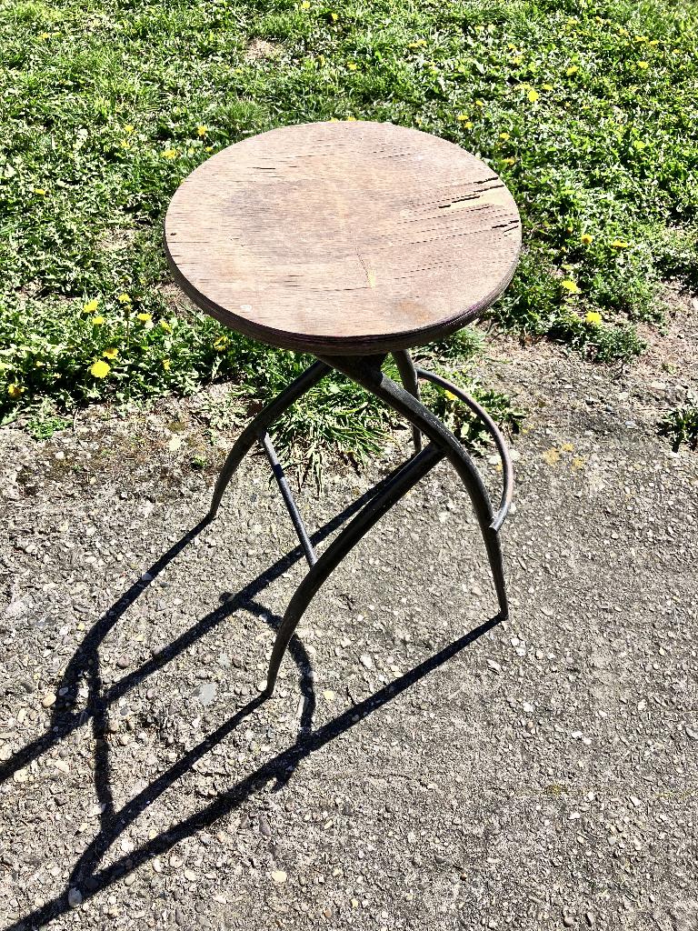 oude werkkruk, Huis en Inrichting, Krukjes, Ophalen, Gebruikt, Hout