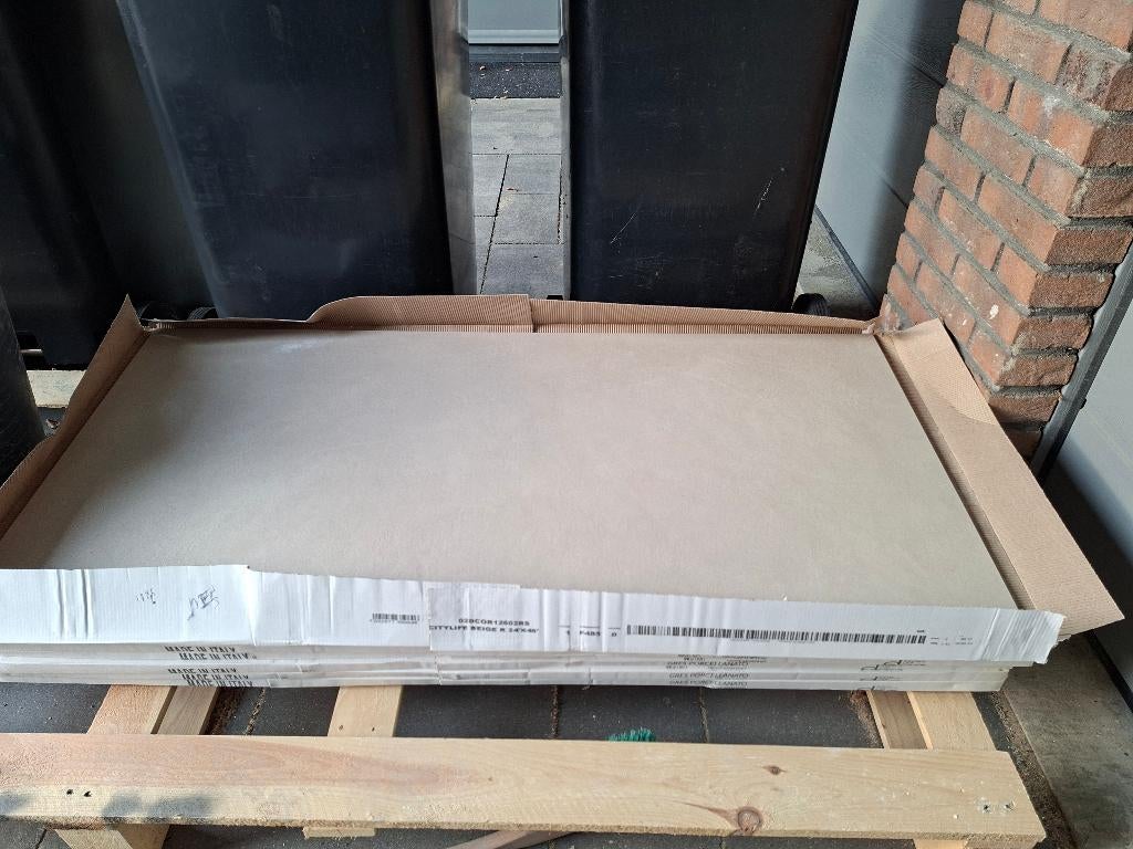 Badkamertegel, Doe-het-zelf en Verbouw, Tegels, Ophalen, 60 cm of meer, Nieuw, 5 tot 10 m²