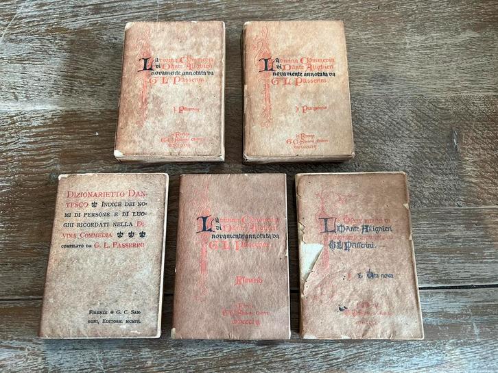 oude kleine boekjes Dante Alighieri's "La Divina Commedia",, Antiek en Kunst, Antiek | Boeken en Bijbels, Ophalen of Verzenden