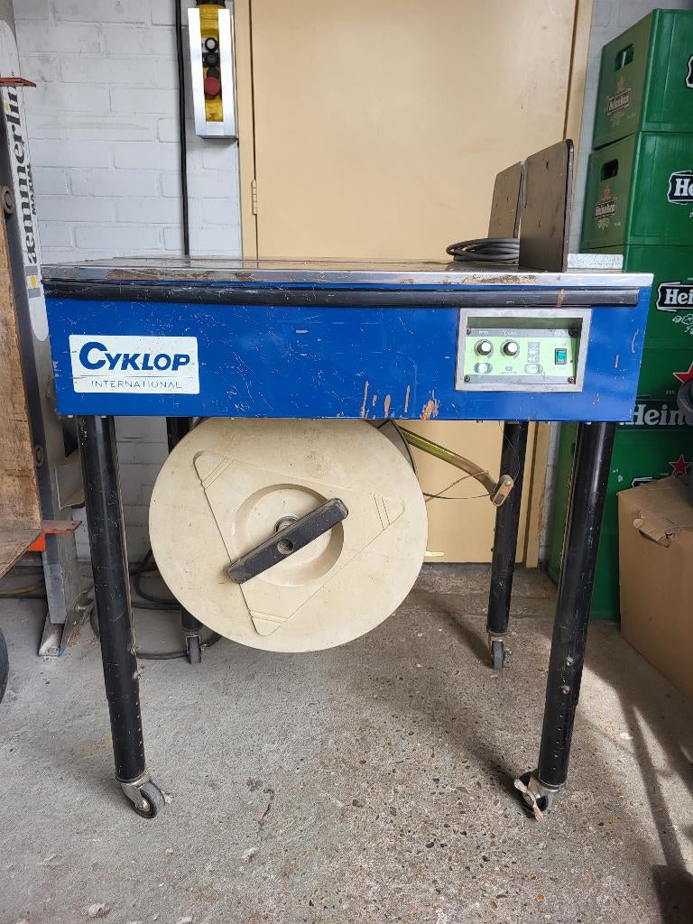 Cyklop bindmachine M-pac2 omsnoeringsmachine inpakmachine, Doe-het-zelf en Verbouw, Ophalen, Gebruikt