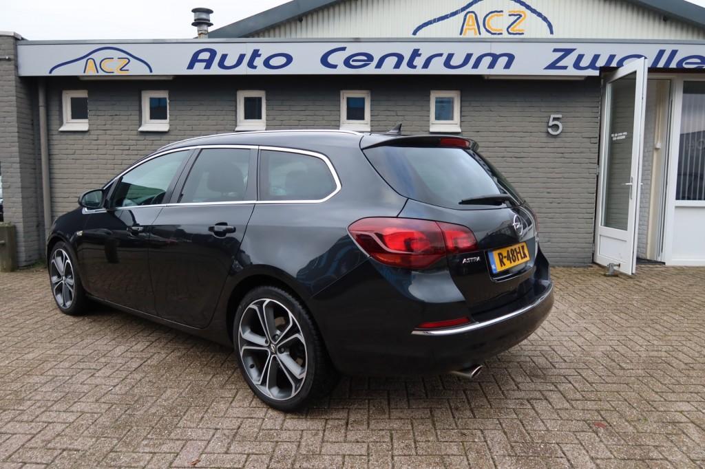 Opel ASTRA 1.6 TURBO GT, NAVI , CAMERA, LEDER, XENON ENZ..., Auto's, Voorwielaandrijving, 730 kg, 4 cilinders, Zwart