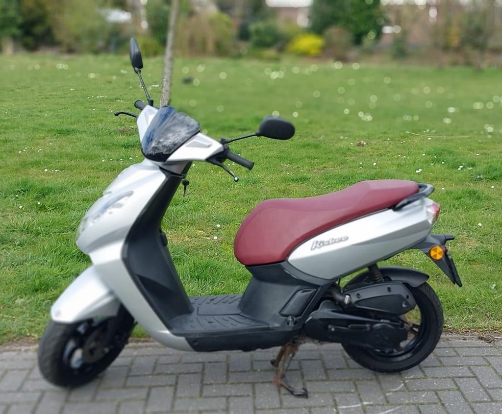 Zeer nette Peugeot Kisbee, Ophalen, Zo goed als nieuw