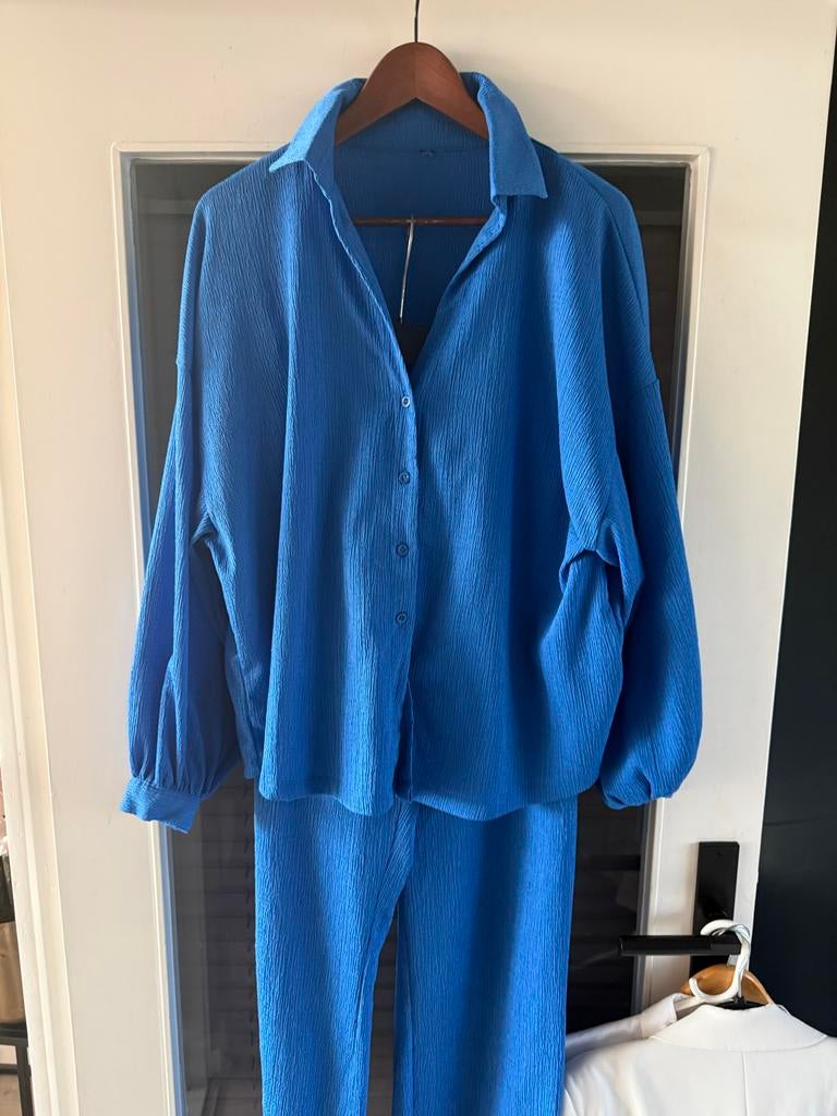 Blouse met pofmouw & broek met elastieken band - Maat L, Kleding | Dames, Blouses en Tunieken, Ophalen of Verzenden, Nieuw, Maat 42/44 (L)