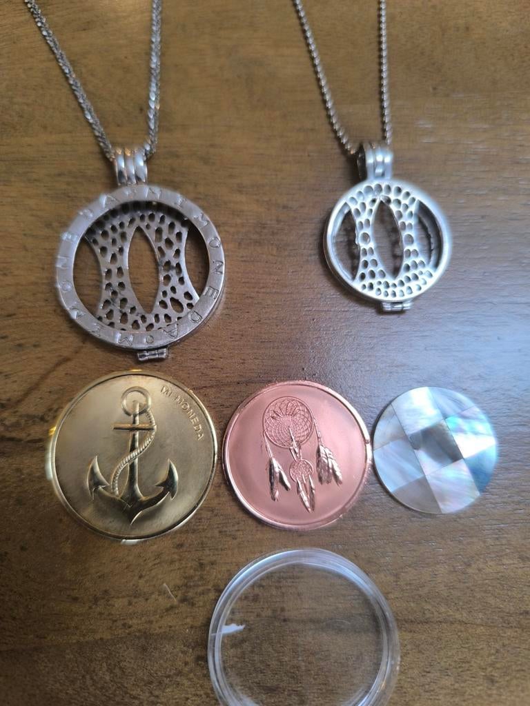 Mi Moneda Kettingen met Hangers + Losse Munt, Sieraden, Tassen en Uiterlijk, Kettingen, Ophalen of Verzenden, Zo goed als nieuw