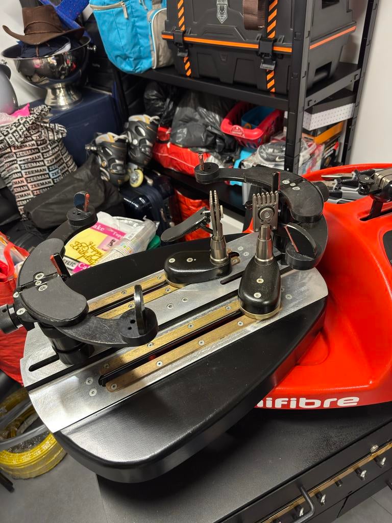 Tecnifibre TF7000 bespanmachine met tuning tafel, Sport en Fitness, Tennis, Ophalen, Gebruikt, Overige typen, Overige merken