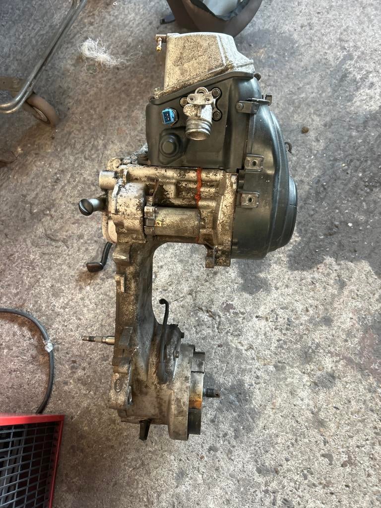 Vespa Sprint iGET motorblok - Gebruikt, Ophalen of Verzenden, Gebruikt, Blok, Vespa
