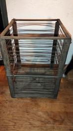 Hout met metaal draadmand, Antiek en Kunst, Curiosa en Brocante, Ophalen