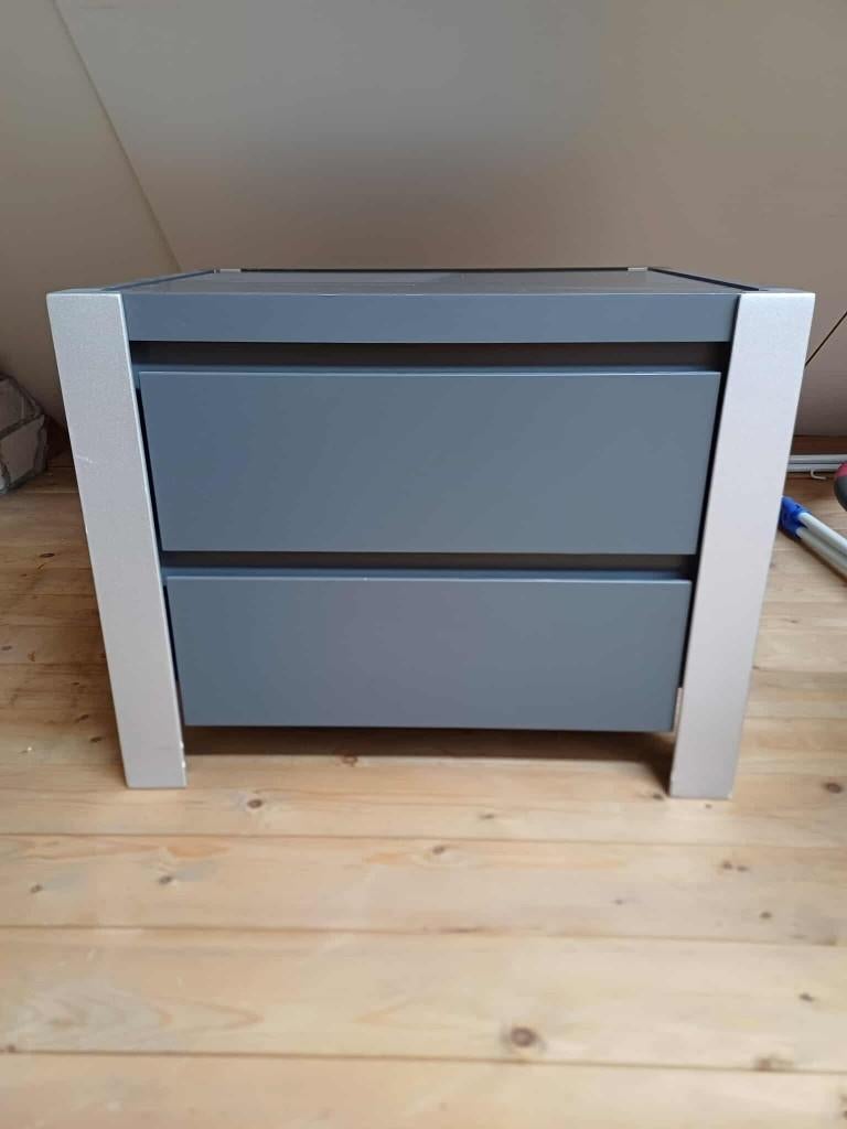 Nachtkastje met lades, Huis en Inrichting, Slaapkamer | Nachtkastjes, Ophalen, Gebruikt, 45 tot 65 cm, Minder dan 55 cm