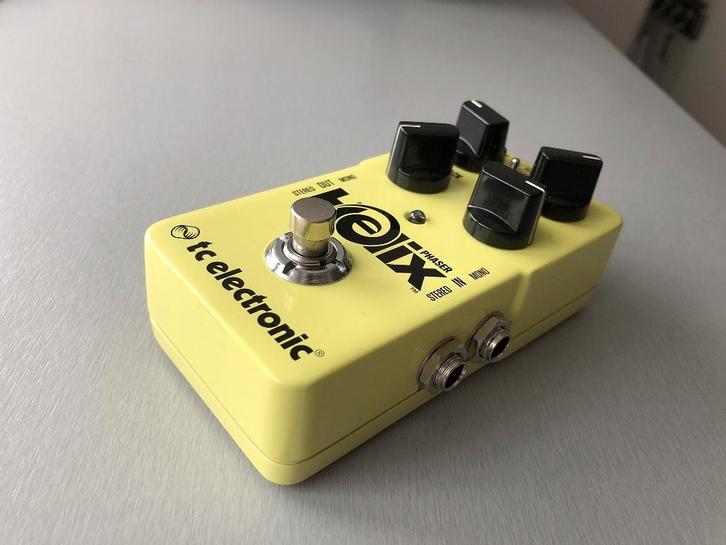 TC Electronic HELIX phaser, Muziek en Instrumenten, Effecten, Zo goed als nieuw, Ophalen of Verzenden