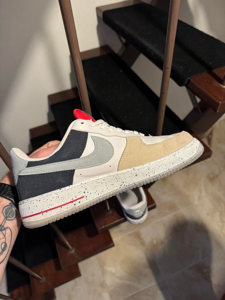 Schoenen, Wit, Ophalen of Verzenden, Sneakers of Gympen, Zo goed als nieuw