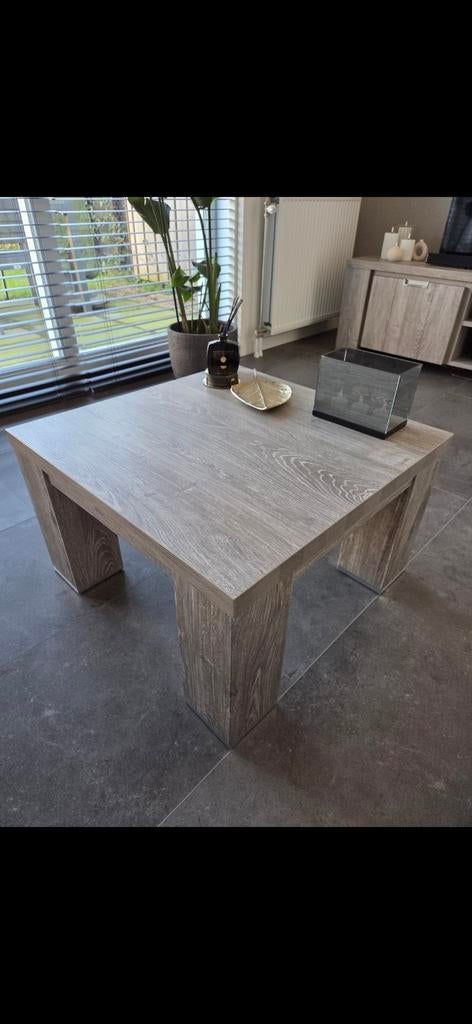 Nette salon/bijzettafel te koop!, Ophalen