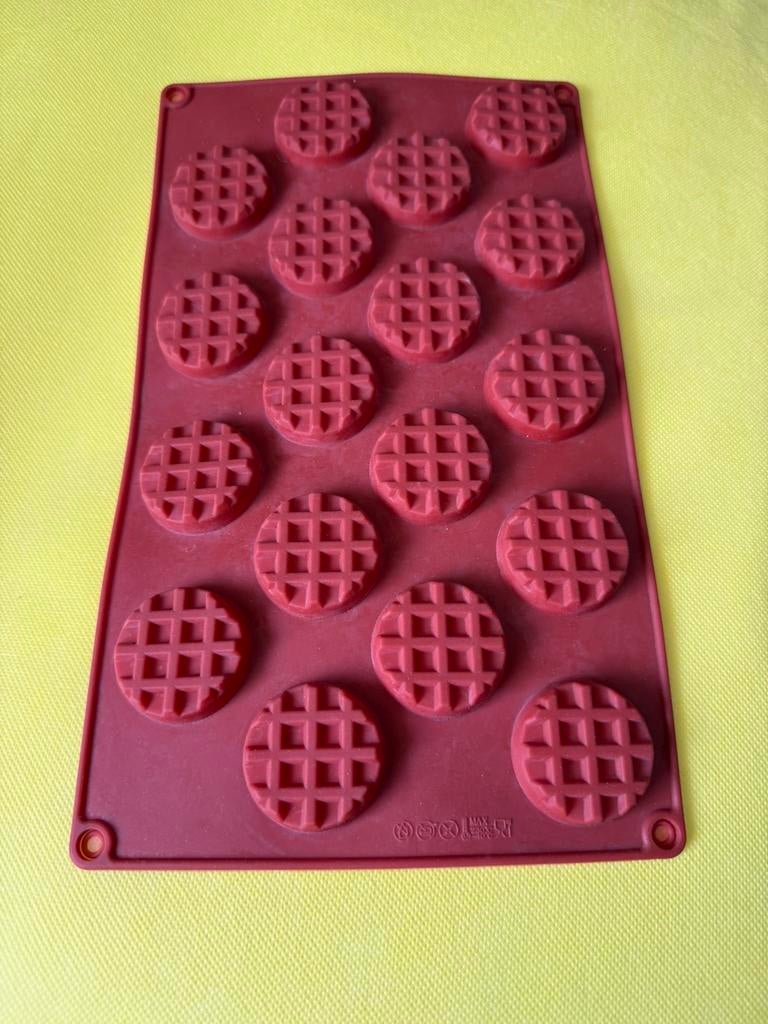 Honing graat chocola mold mall vorm bonbons, Hobby en Vrije tijd, Taarten en Cupcakes maken, Ophalen of Verzenden, Zo goed als nieuw