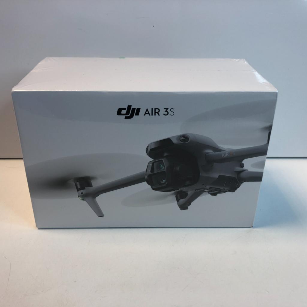 DJI AIR 3S + RC-N3 Drone | NIEUW in doos!, DJI, Nieuw, Inform@dji.com, DJI Sky City
No. 55 Xianyuan Road
Nanshan District, Shenzhen
China