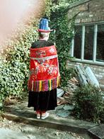 Conplete klederdracht uit India Ladakh, Antiek en Kunst, Antiek | Kleding en Accessoires, Ophalen of Verzenden, Dames