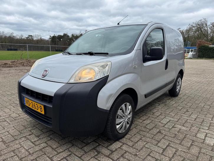 Fiat Fiorino 1.3 55KW 2013 Incl. BTW, Auto's, Bestelauto's, Particulier, Fiat, Diesel, Handgeschakeld, Origineel Nederlands, Zilver of Grijs