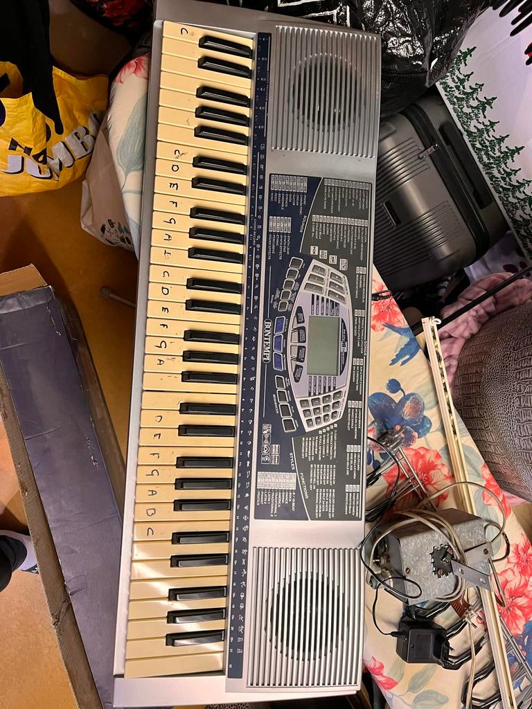 Bontempi 558 keyboard, Muziek en Instrumenten, Keyboards, Met standaard, Ophalen, Overige merken, 61 toetsen