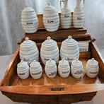 Antieke Keukenset: 13 Delige Voorraadpotten en Flessen, Ophalen