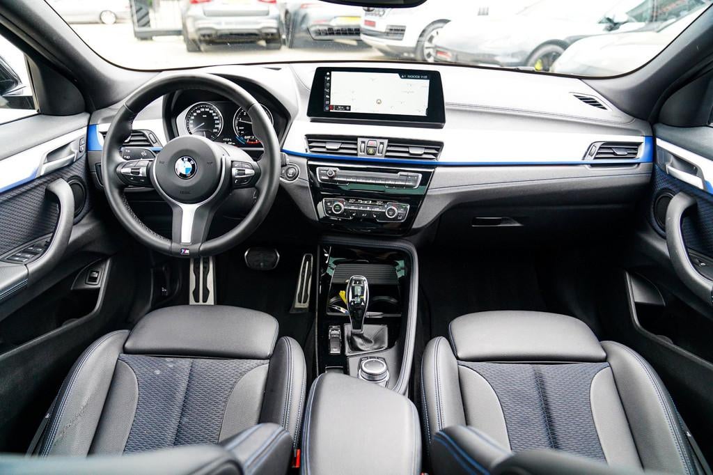 BMW X2 XDrive20i High Executive | Stoelverwarming | Panorama, Auto's, BMW, Automaat, 1998 cc, X2, Gebruikt