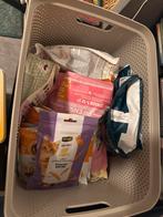 Gezocht Gratis Katten Voer Of Katten Brokken, Dieren en Toebehoren, Ophalen, Zo goed als nieuw