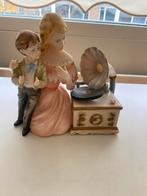 Muziekdoosje met figuren, Ophalen, Zo goed als nieuw