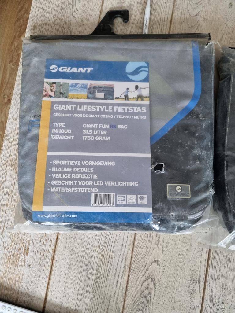 2 dubbele Giant fietstassen, nooit gebruikt, Ophalen of Verzenden