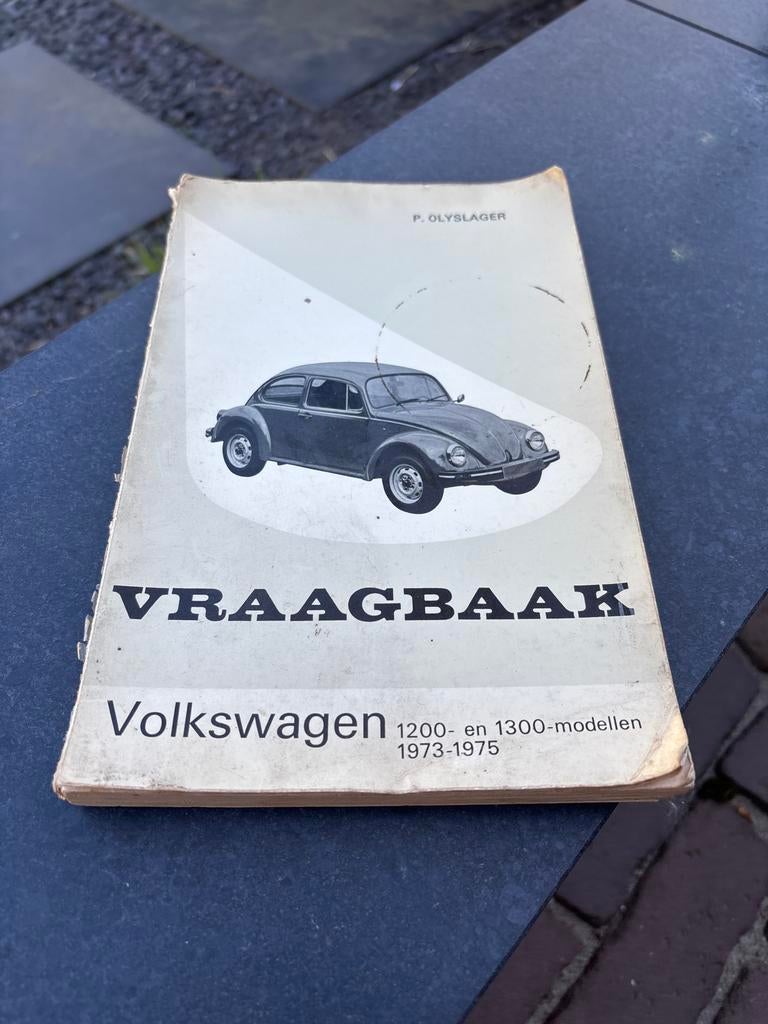 Vraagbaak Volkswagen Kever 1200- en 1300-modellen 1973-1975, Ophalen of Verzenden, Gelezen, Volkswagen