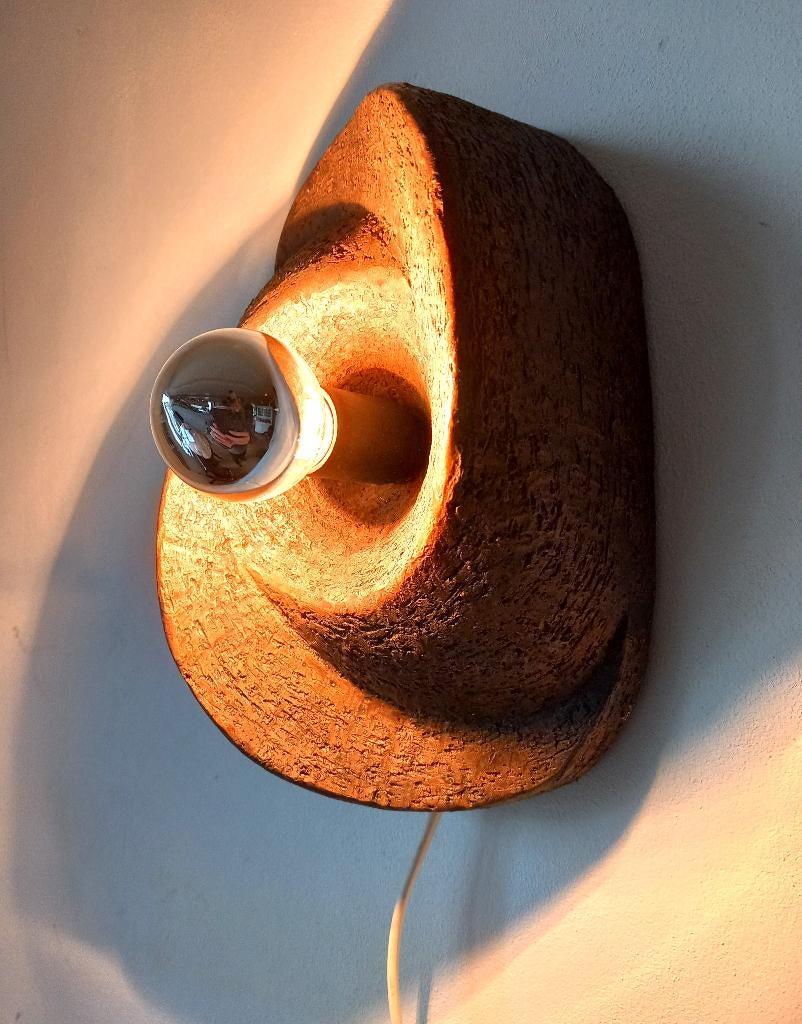Retro Keramisch wandlampje Brutalistisch Vintage, Huis en Inrichting, Ophalen of Verzenden, Zo goed als nieuw, Overige materialen