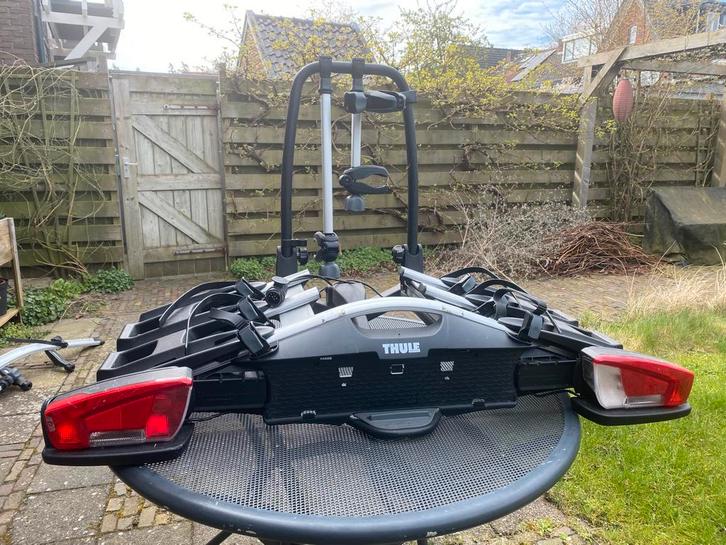 Thule 4 fietsendrager Velo compact 926, Auto diversen, Fietsendragers, Zo goed als nieuw, Trekhaakdrager, Ophalen