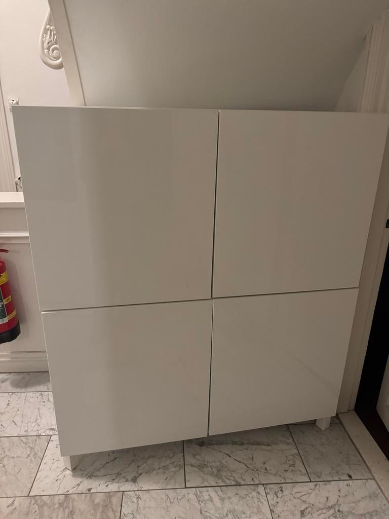 IKEA BESTÅ kast met 4 deuren en 4 planken, wit, Ophalen, Gebruikt