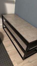 Direct ophalen stevig tafeltje / tv meubel industriële look, Ophalen, Zo goed als nieuw