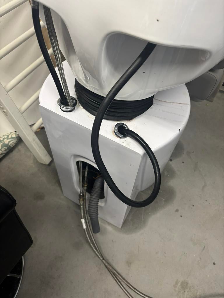 Wasunit Kapper, Ophalen, Zo goed als nieuw, Wit, Eén