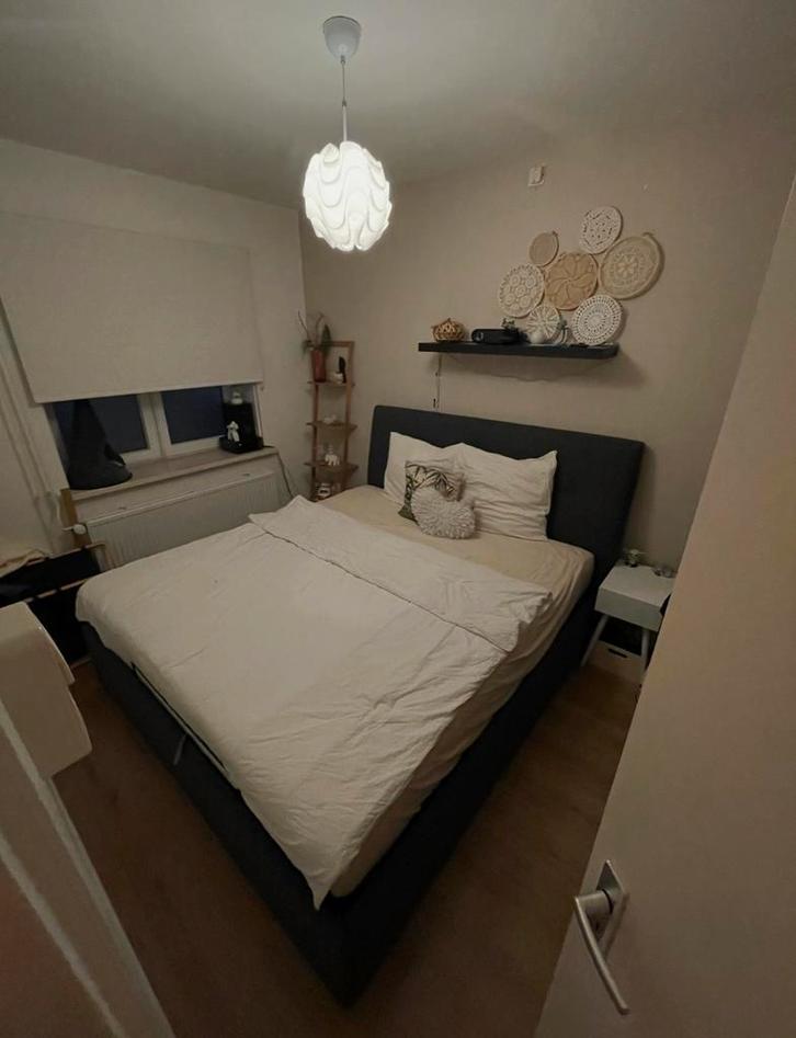 KATTENEIGENAREN - 180x200 Ikea Idanas bed met opbergruimte, Antiek en Kunst, Antiek | Meubels | Bedden, Ophalen