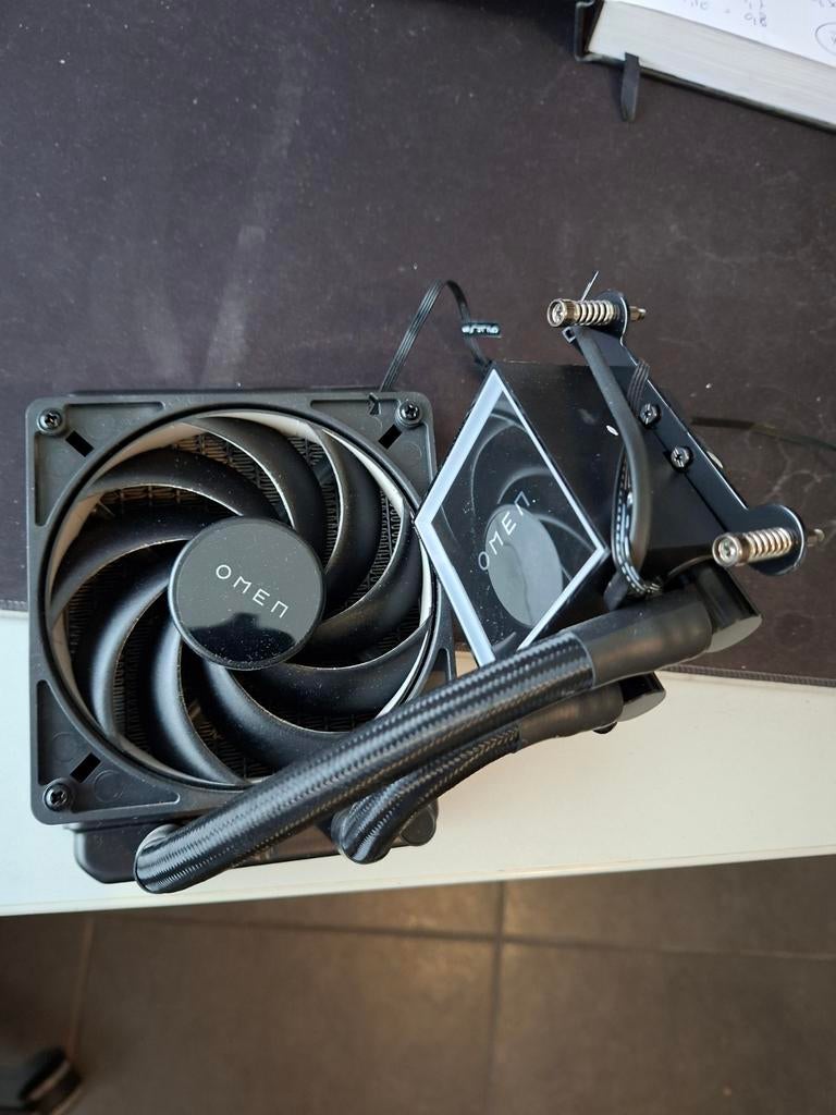 HP Omen waterkoeler CPU 14e gen., Computers en Software, Ophalen of Verzenden