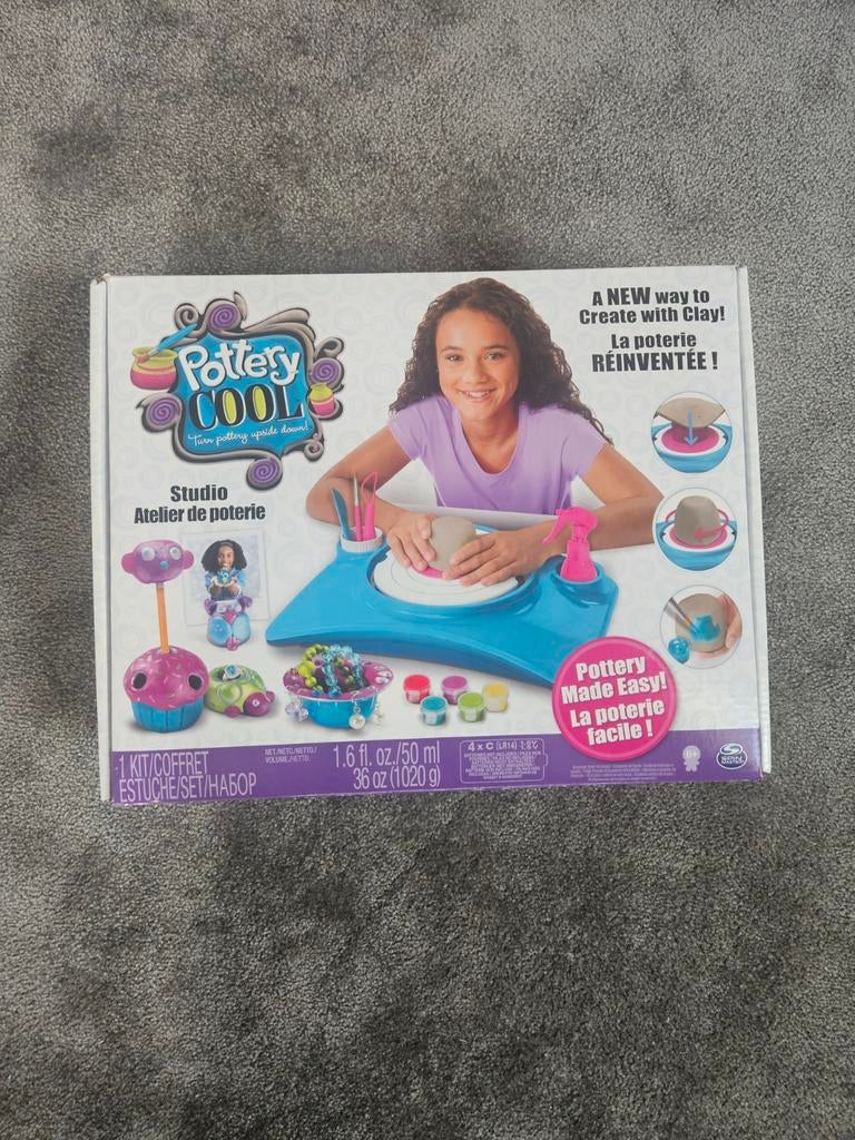 Pottery Cool Studio pottenbakset, Ophalen