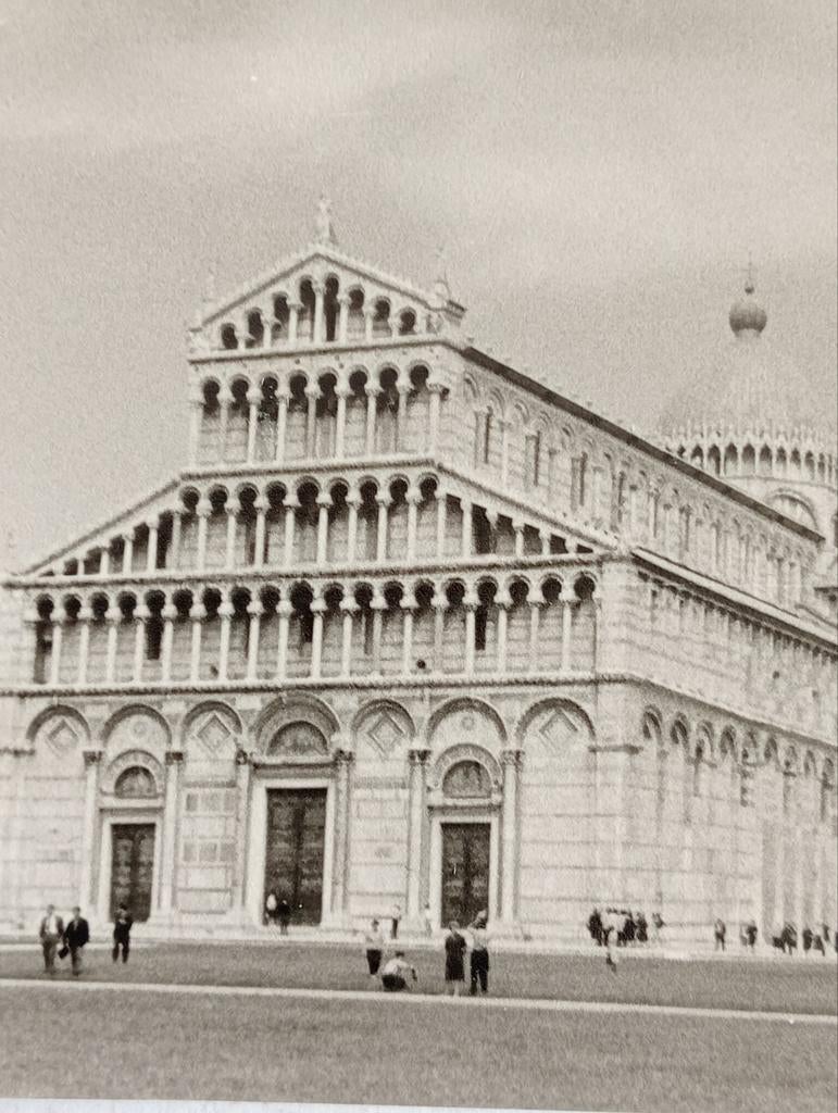 Kathedraal en Toren van Pisa jaren 50-60, Verzamelen, Ophalen of Verzenden, 1940 tot 1960, Gebruikt, Overige onderwerpen