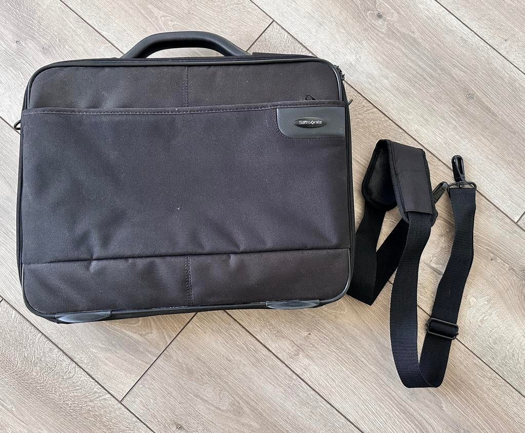 Nieuwe, zwarte Samsonite laptoptas - heel leuk!, Computers en Software, Laptoptassen, Ophalen of Verzenden, Nieuw