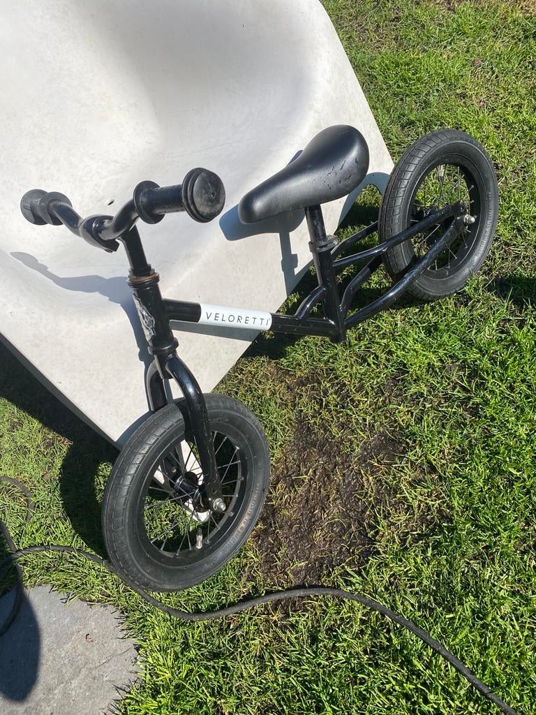 Stoere zwarte veloretti loopfiets, Ophalen, Gebruikt, Loopfiets