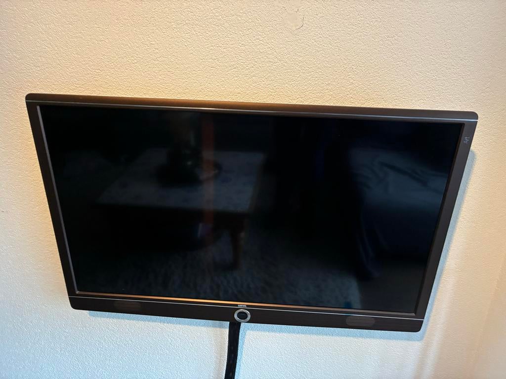 Loewe TV met muurbeugel - Goede staat, Overige merken, Gebruikt, 50 Hz, Ophalen of Verzenden