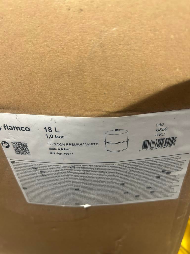 Flamco Flexcon Premium White expansievat 18L - Nieuw, Ophalen of Verzenden, Nieuw, Overige typen