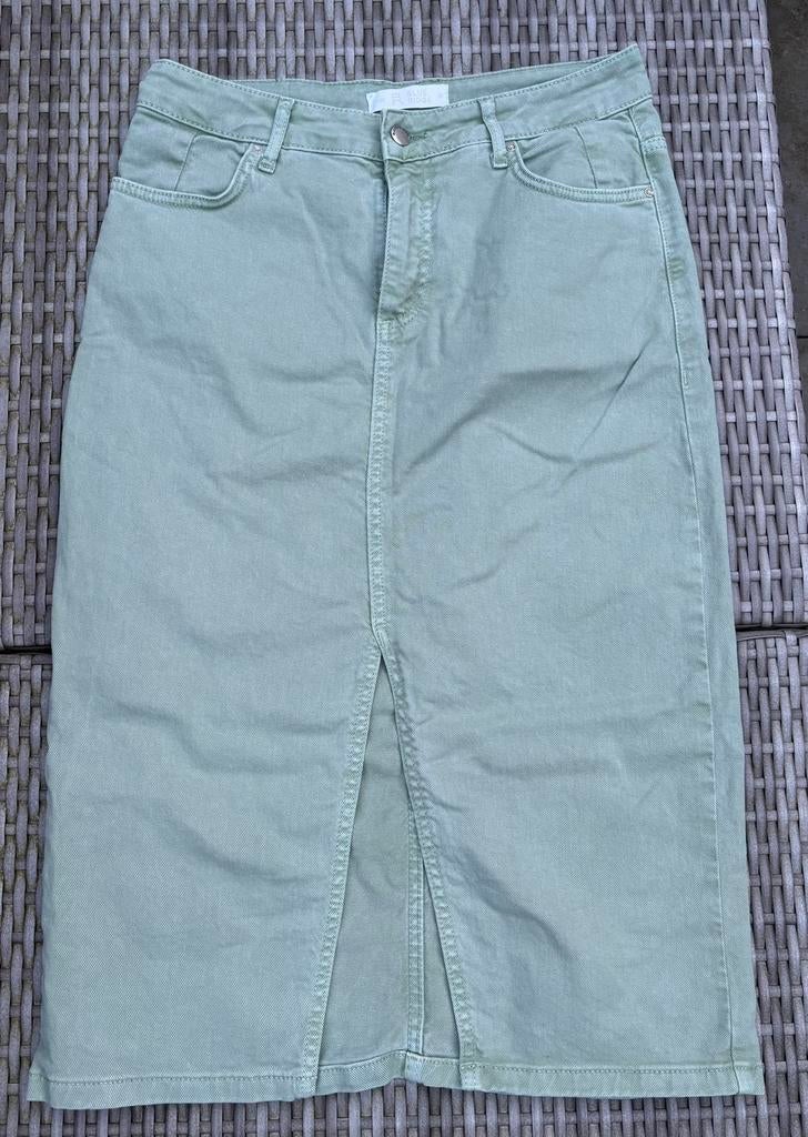 WE rok groen, Kleding | Dames, Rokken, Maat 38/40 (M), Ophalen of Verzenden, Zo goed als nieuw, Onder de knie
