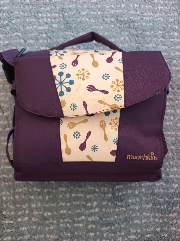 Munchkin Reisverhoger/Kinderstoel - Ideaal voor Onderweg, Kinderen en Baby's, Kinderstoelen, Gebruikt, Overige typen, Gordel(s)